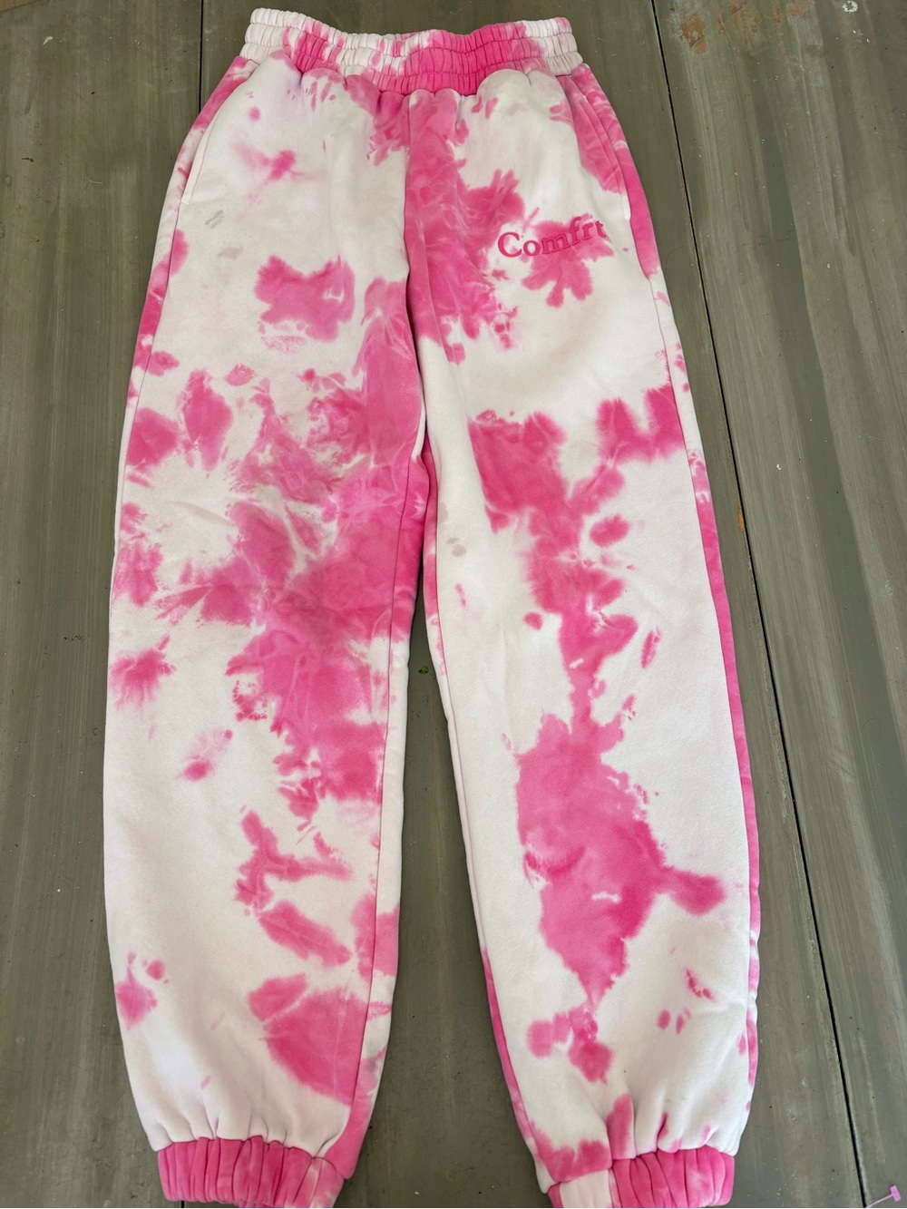 Tie-Dye Pink & White Sweatpants comfrt